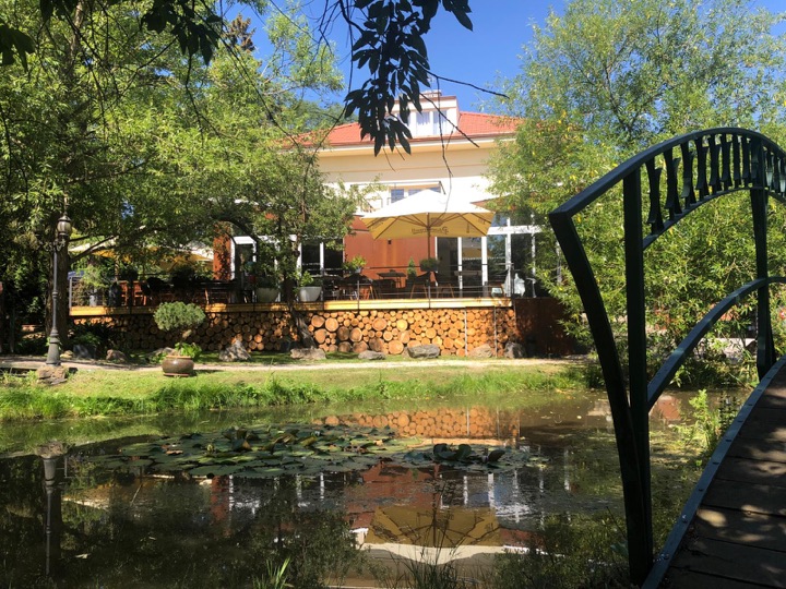 Villa Botanika – dům se zahradou